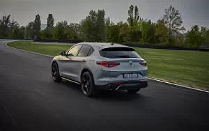 Alfa Romeo Stelvio Competizione      4K Ultra HD