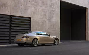 Aston Martin Rapide (Silver Blonde)      4K Ultra HD