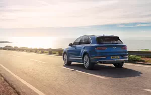 Bentley Bentayga Azure      4K Ultra HD