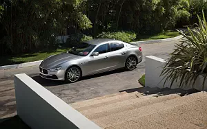 Maserati Ghibli S Q4      4K Ultra HD