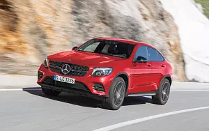 Mercedes-Benz GLC 350 d 4MATIC Coupe AMG Line      4K Ultra HD