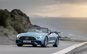 Mercedes-AMG SL 43      4K Ultra HD