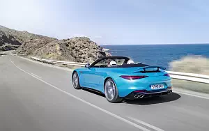 Mercedes-AMG SL 43      4K Ultra HD