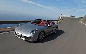Porsche 911 Carrera Cabriolet      4K Ultra HD