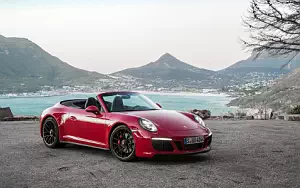 Porsche 911 Carrera GTS Cabriolet      4K Ultra HD