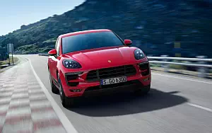 Porsche Macan GTS      4K Ultra HD