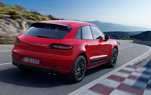 Porsche Macan GTS      4K Ultra HD