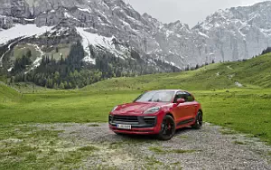 Porsche Macan GTS      4K Ultra HD