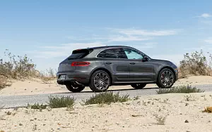 Porsche Macan Turbo US-spec      4K Ultra HD