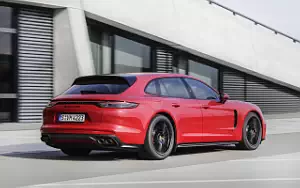 Porsche Panamera GTS Sport Turismo      4K Ultra HD