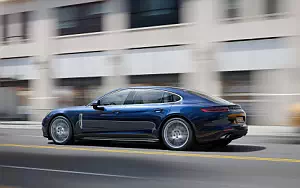 Porsche Panamera 4S Executive      4K Ultra HD