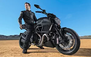 Ducati Diavel      4K Ultra HD