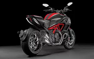 Ducati Diavel Carbon      4K Ultra HD