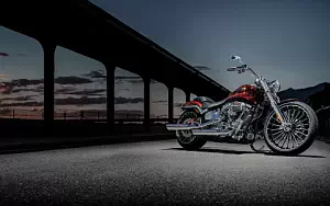 Harley-Davidson CVO Breakout      4K Ultra HD