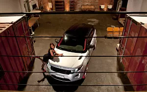 Range Rover автомобиль и Девушка обои для рабочего стола 4K Ultra HD