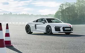 Audi R8 V10 RWS      4K Ultra HD