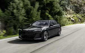 BMW 760i xDrive M Sport US-spec      4K Ultra HD