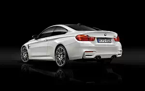 BMW M4 Coupe Competition Package      4K Ultra HD