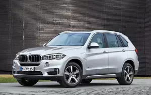 BMW X5 xDrive40e      4K Ultra HD