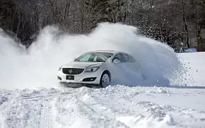 Buick Regal AWD      4K Ultra HD