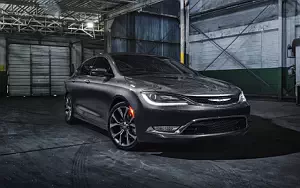 Chrysler 200C      4K Ultra HD