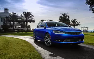 Chrysler 200S AWD      4K Ultra HD