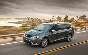 Chrysler Pacifica Limited      4K Ultra HD