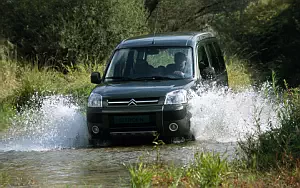 Citroen Berlingo XTR      4K Ultra HD