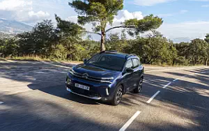 Citroen C5 Aircross SUV Hybrid      4K Ultra HD