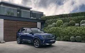 Citroen C5 Aircross SUV Hybrid      4K Ultra HD