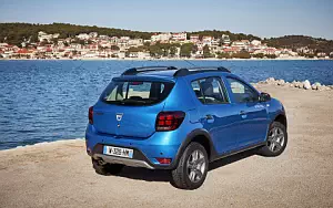 Dacia Sandero Stepway      4K Ultra HD