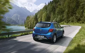 Dacia Sandero Stepway      4K Ultra HD