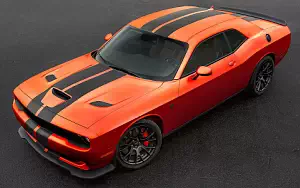 Dodge Challenger SRT Hellcat Go Mango      4K Ultra HD