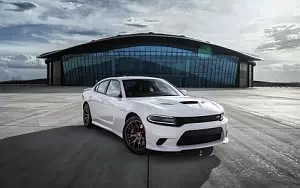 Dodge Charger SRT Hellcat      4K Ultra HD