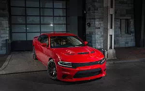 Dodge Charger SRT Hellcat      4K Ultra HD