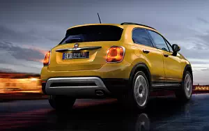 Fiat 500X      4K Ultra HD