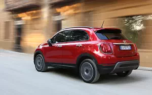 Fiat 500X Cross      4K Ultra HD