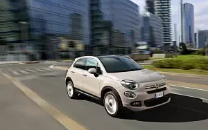 Fiat 500X Lounge      4K Ultra HD