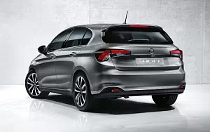 Fiat Tipo 5-door      4K Ultra HD