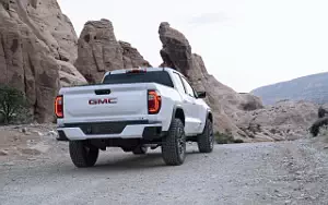 GMC Canyon AT4 Crew Cab      4K Ultra HD