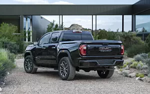 GMC Canyon Denali Crew Cab      4K Ultra HD