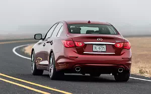 Infiniti Q50      4K Ultra HD