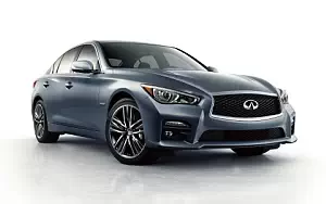 Infiniti Q50      4K Ultra HD