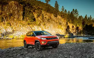 Jeep Compass Trailhawk      4K Ultra HD