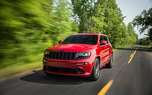 Jeep Grand Cherokee SRT Red Vapor      4K Ultra HD