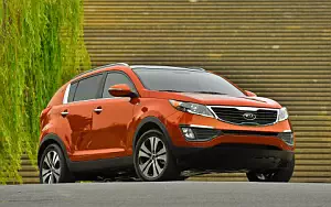 Kia Sportage EX US-spec      4K Ultra HD