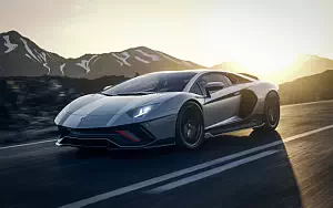 Lamborghini Aventador LP 780-4 Ultimae      4K Ultra HD