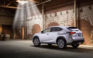 Lexus NX 300h      4K Ultra HD