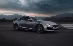 Maserati Ghibli GT Hybrid      4K Ultra HD