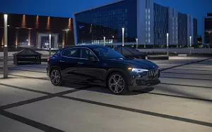 Maserati Levante GT Hybrid      4K Ultra HD